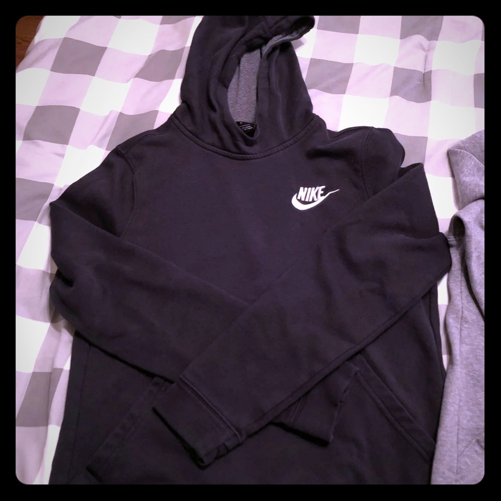 Boys Nike sweatshirts